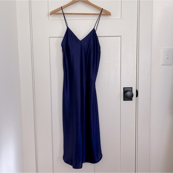 Natori Intimates & Sleepwear Vintage Natori Nightgown Poshmark